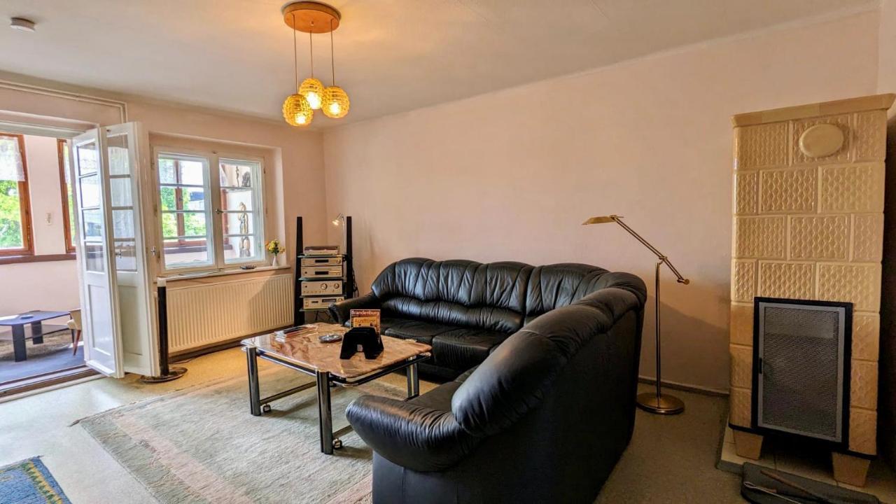 Apartment Grosse Mit Loggia Und Garten In